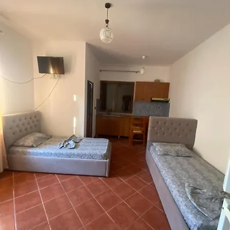 Kulla Bakaj Hotel *