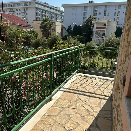 Hotel Kulla Bakaj *